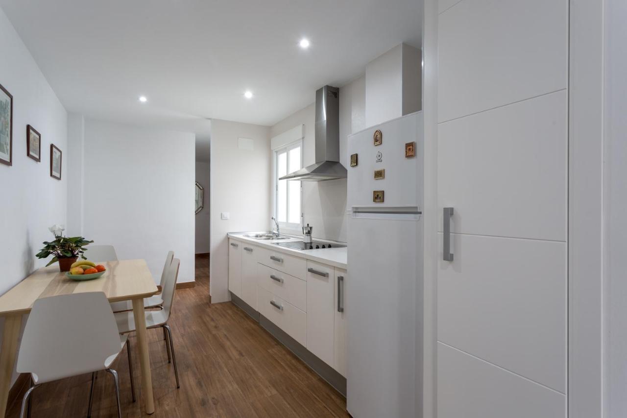 Viento De Corredera Apartment *